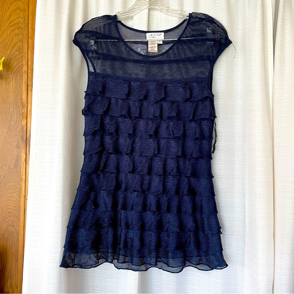 MAX STUDIO SPECIALTY .                      Steretchy top